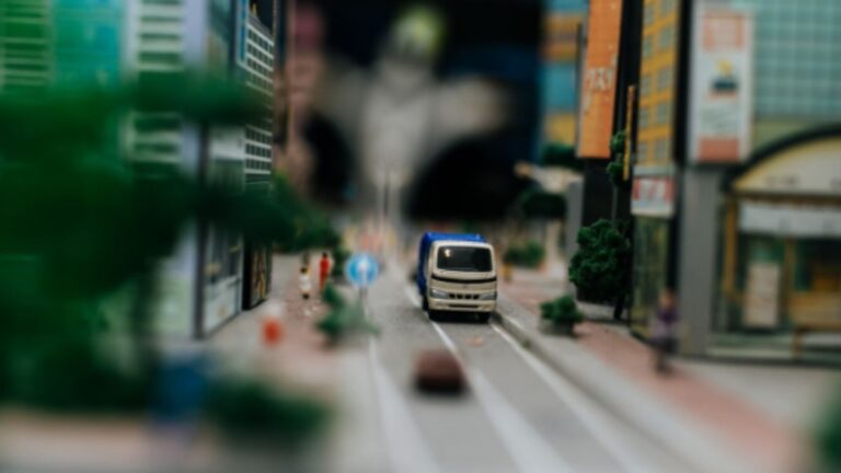 Fleets Shape Communities